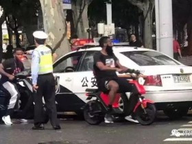 NBA球员哈登骑电驴违章被处罚为什么没有耍蛮耍赖?
