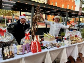 美疯狂印钞致全球进入通胀时代对中国的影响让人脊背发凉!