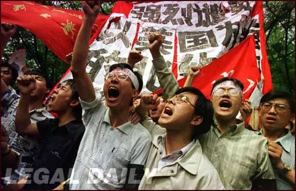 勿忘国耻！20年南联盟大使馆的痛，教会了我们用毛泽东思想战胜美国！
