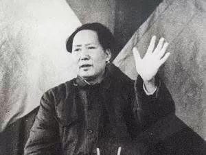 打脸果粉：毛泽东与蒋介石的二十二条对比——哪条比得过？