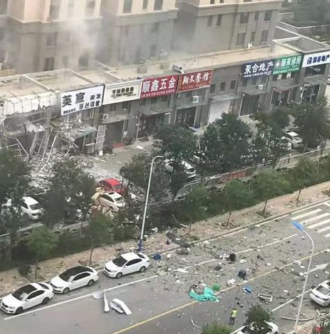 秦皇岛一商铺爆炸原因直击视频图片流出一排私家车躺枪！