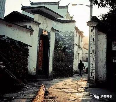 李长新丨土地岭上韩公祠