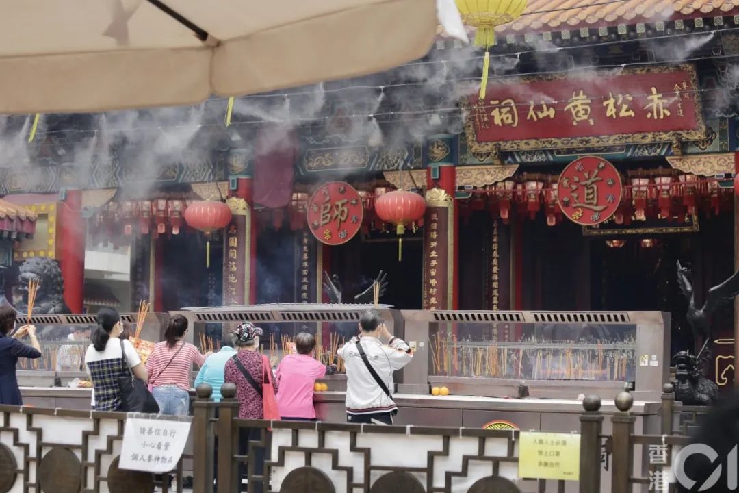 疫情下的黄金周香港由于没有内地客到访大量商铺开始倒闭！