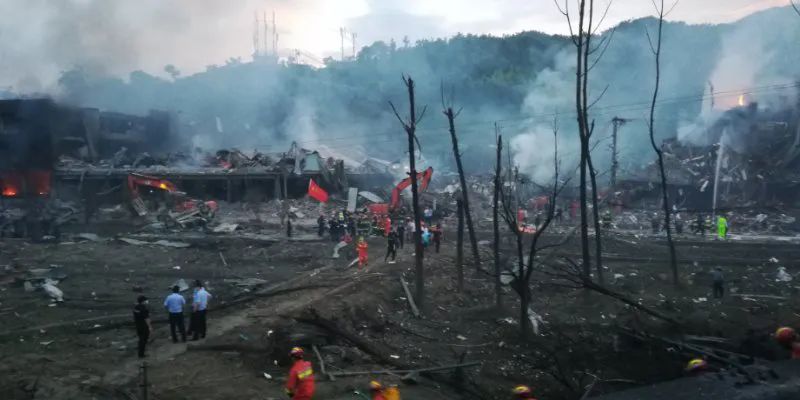 温岭一槽罐车爆炸监控视频首次放出惊心场面全程回放！