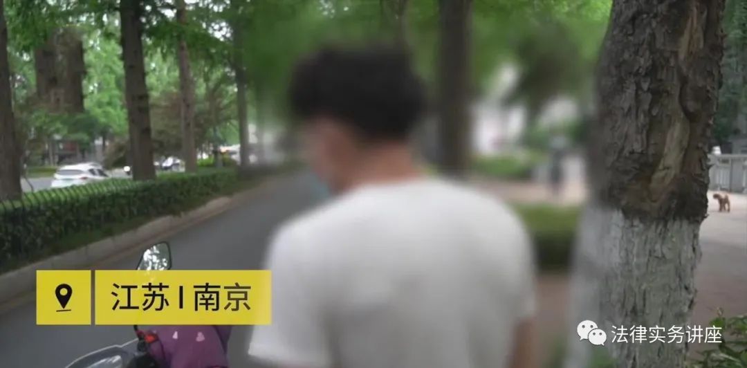 小伙街头遭陌生男子强奸后抑郁后续之竟然爱上了！